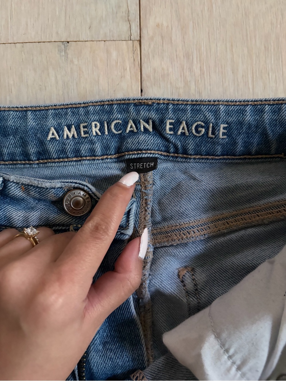 American Eagle Outfitters Stretch Mom Jean / Straight Jean